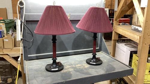 (2)TABLE LAMPS
