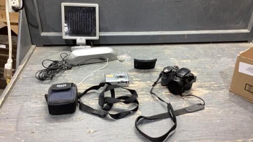 SONY + FUJIFILM DIGITAL CAMERAS, CAMERA CASE, SOLAR LIGHT