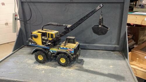 TONKA 354 CRANE TRUCK