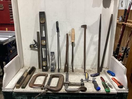 SHOP BOX W/ PRY BARS, BOX CUTTERS, CLAMPS, LEVELS & MISCELLANEOUS