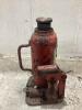 HYDRAULIC BOTTLE JACK - 4