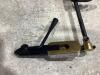 ROTARY FLT TYING VISE - 4