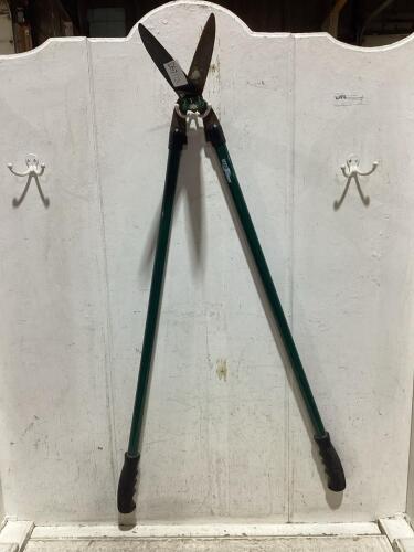 YARDWORKS SHEARS