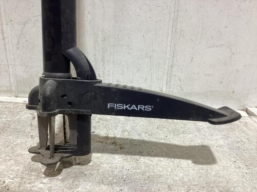 FISKARS ROOT/GRASS PULLER