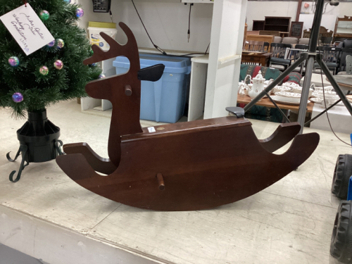 JOHN DEERE WOODEN RIDE ON REINDEER