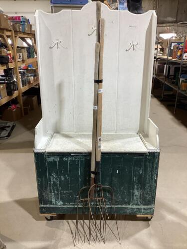 (3) RAKES BUNDLED