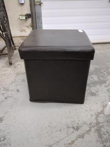 Vinyl storage ottoman