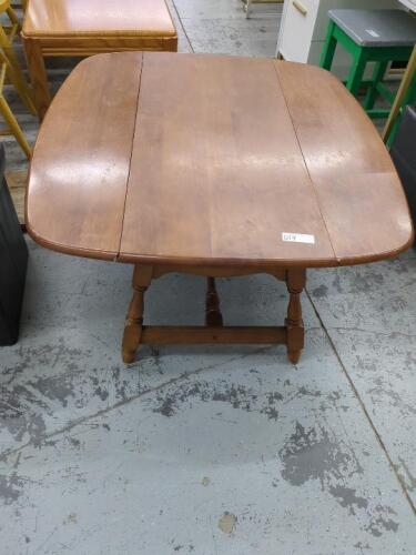 VILAS Drop-leaf Coffee Table
