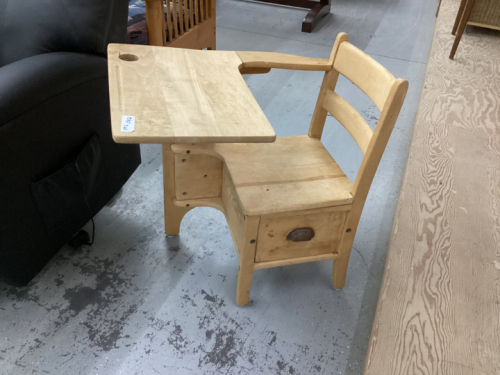 WOOD SCHOOL DESK