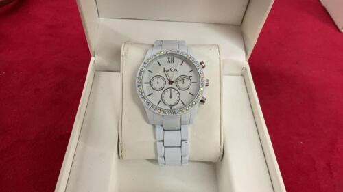 L & CO WOMEN&rsquo;S WHITE WATCH IN ORIGINAL BOX