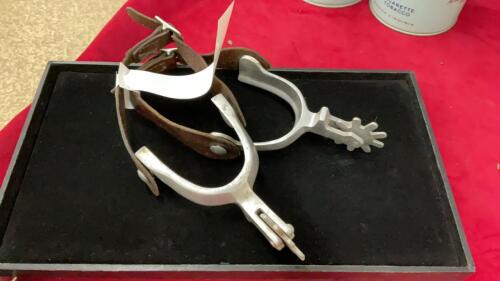ALUMINUM SPURS W/ LEATHER STRAPS