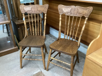 (2)WOOD CHAIRS