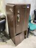 GENERAL ELETRIC REFRIGERATOR 53&rdquo; X 24&rdquo; X 24&rdquo; - 2