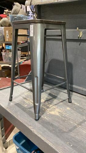 METAL STOOL W/ WOOD SEAT