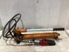 MANUAL HYDRAULIC HAND PUMP