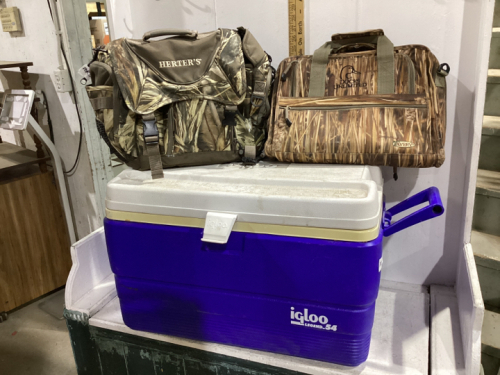 IGLOO COOLER + DUCKS UNLIMITED COMPUTER BAG + HERTERS DUFFEL BAG