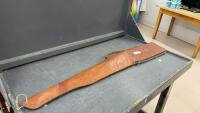 SOFT SIDED LEATHER PADDED RIFLE CASE