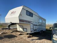 1997 Custom Koach gooseneck camper model KW259