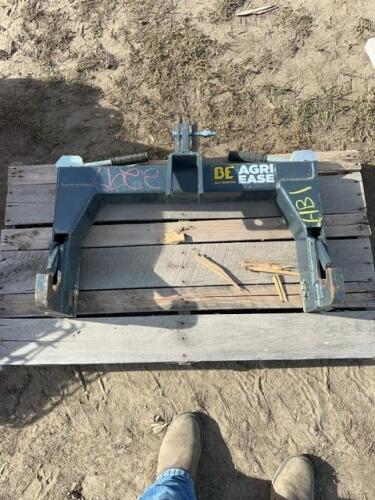 BE Agra Ease three point hitch quick change