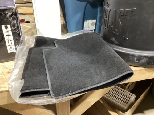 FORD TRUCK FLOOR MATS