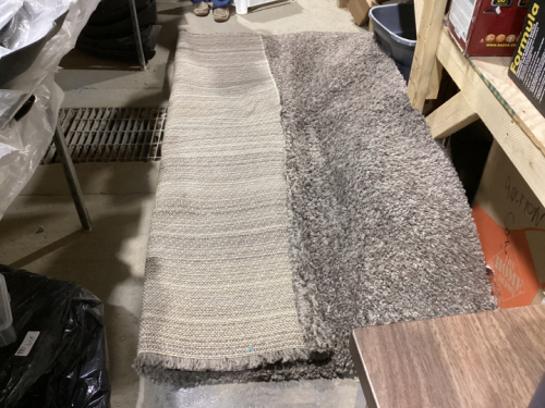 SHELF 12 - AREA RUG - SHAG