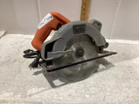 B+D CIRCULAR SAW