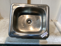 SMALL SINK