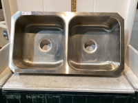 DOUBLE STAINLESS SINK