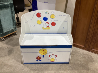 KIDS BENCH/TOY BOX