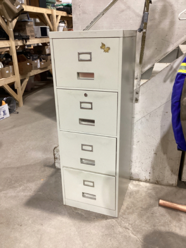 4-DRAWER FILING CABINET