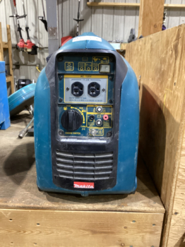 MAKITA. INVERTOR/GENERATOR