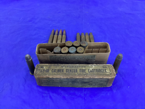 ANTIQUE 9 LIVE ROUNDS - .45-60 CALIBRE WINCHESTER AND 4 LIVE ROUNDS+ 4 SPENT ROUNDS 2-5.9