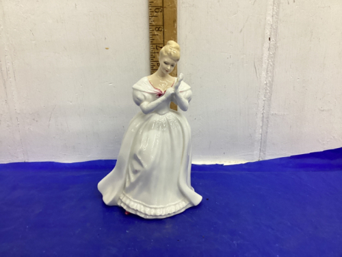 ROYAL DOULTON CHINA DOLL “DENISE”