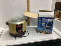 DANBY DEEP FRYER AND AUTO VACUUM