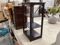 SMALL SHELF UNIT