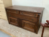 SIDEBOARD