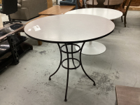 ROUND PEDESTAL TABLE, METAL BASE, ABORITE TOP