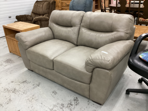 LEATHER-LOOK LOVESEAT