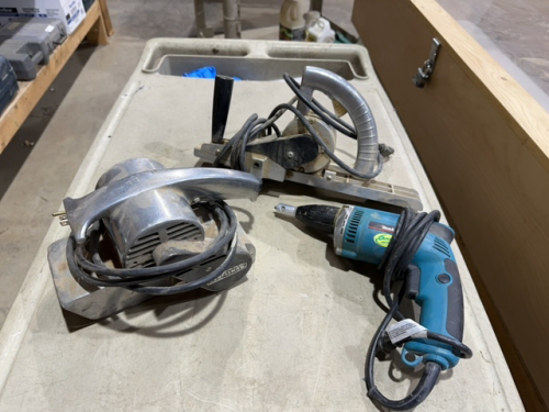 2 Sanders, Makita Drill