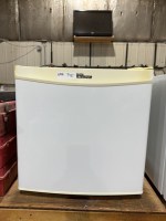 Danby Small Bar Fridge