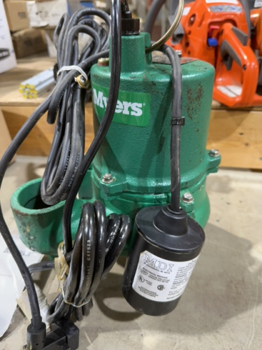 Myers submersible sump pump