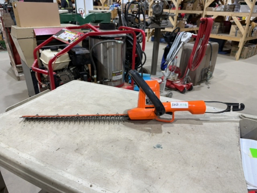 B&D Hedge Trimmer