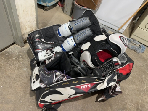 Grit Hockey Bag with hockey equipment