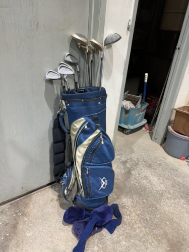 Voit Blue Golf Bag with 10 Clubs