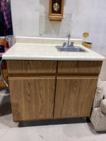 Cabinet with bar sink