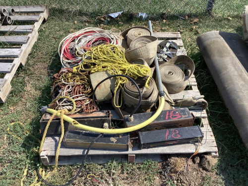 Mixed palette of transport straps, rope wire