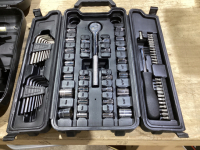 JOBMATE MULTI TOOL SET + BOSTIK 260 GLUE GUN