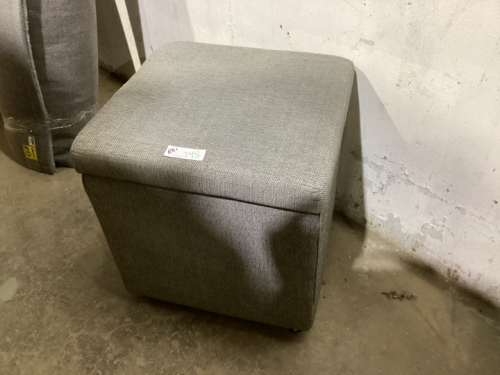 OTTOMAN W/STORAGE