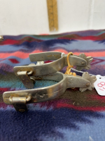 Set of working spurs