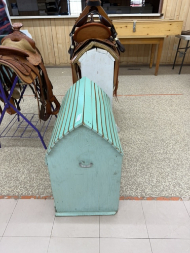 Wooden saddle stand